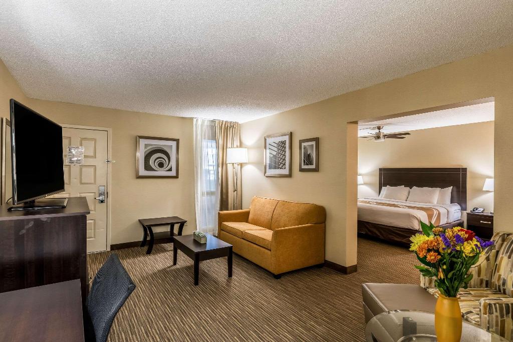 Quality Inn University
