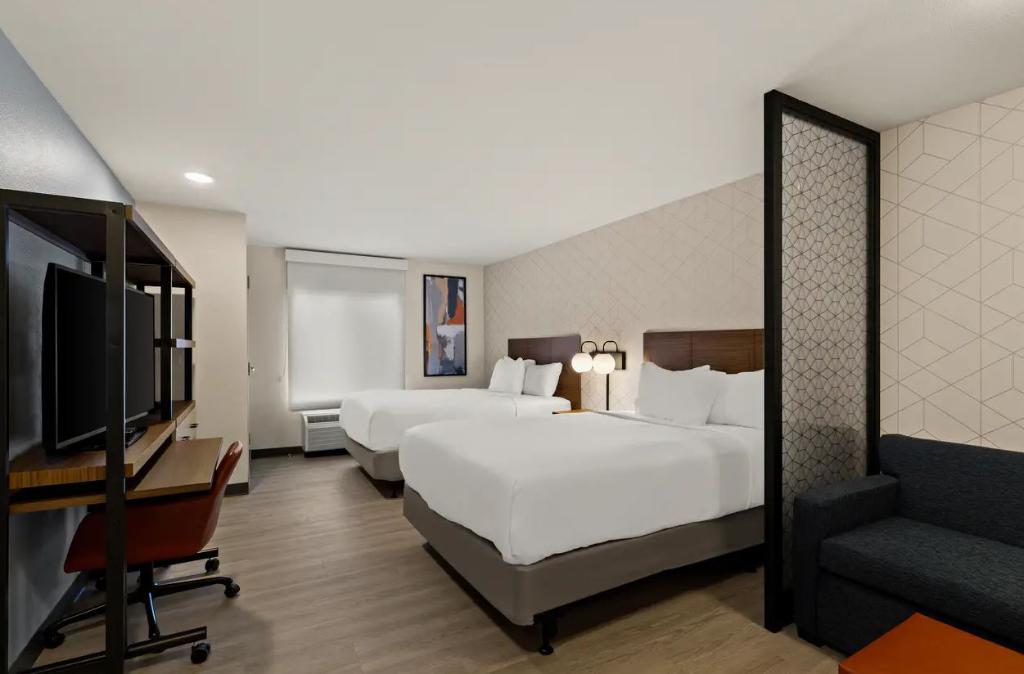 Everhome Suites Temecula