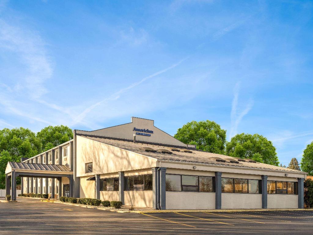 Best Western Woodstock Inn