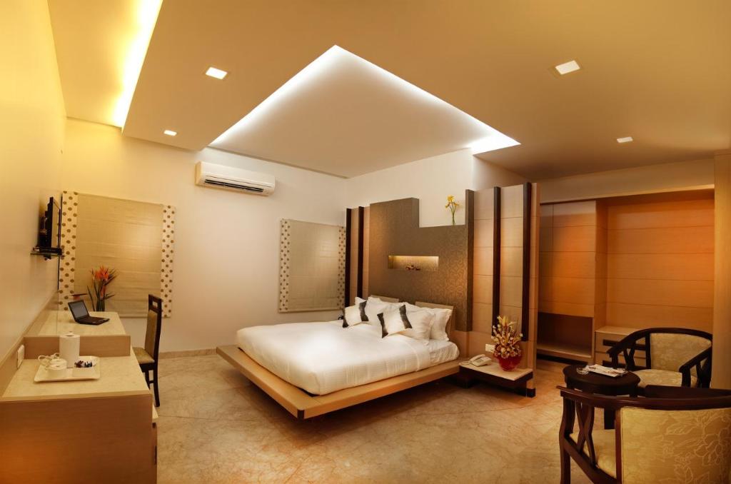 Sun Shine Hotel