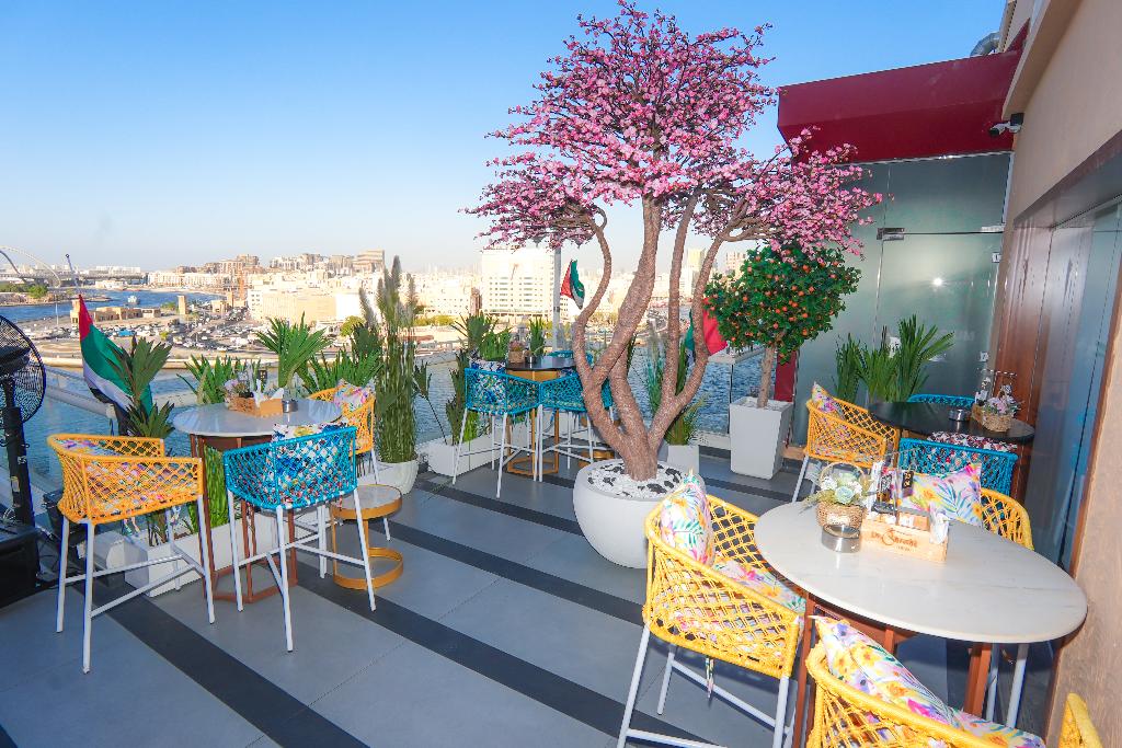 Concorde Creek View Hotel - Terrace