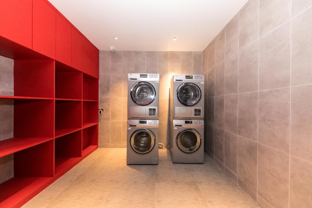 Ibis Hotel (Shanghai Caohejing Hong Cao Rd)