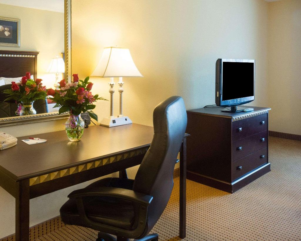 Comfort Suites Fredericksburg North