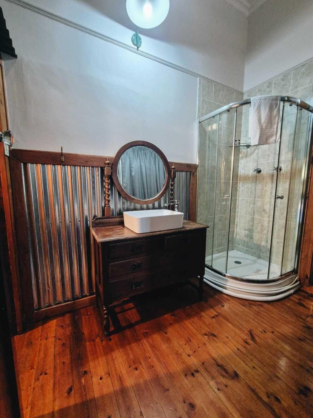 Skinkikofi Guest House