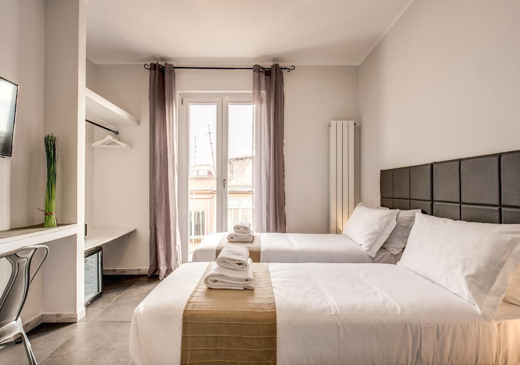 Floor 6 by DOT Suites