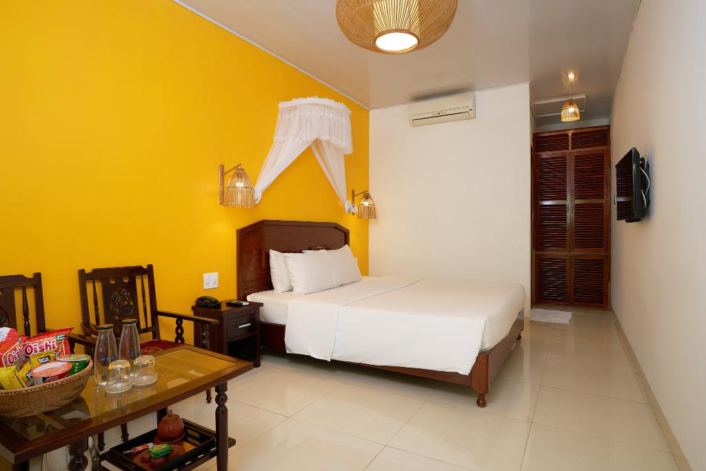 Lang Co Beach Resort