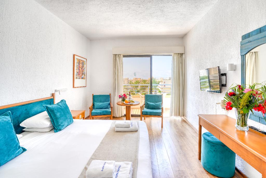 Paphos Gardens Holiday Resort