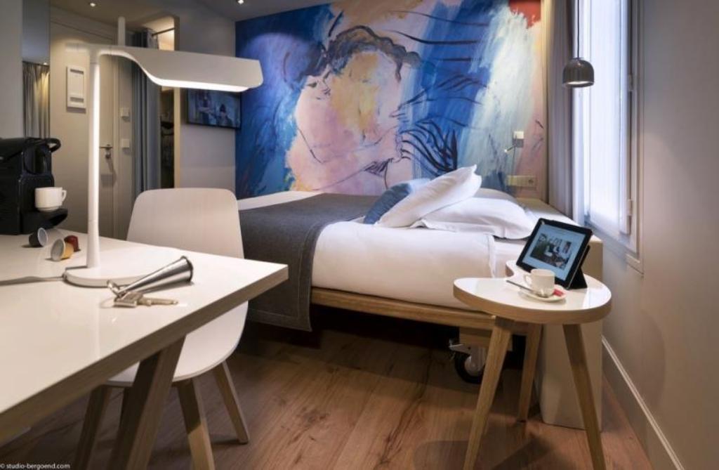 Max Hotel