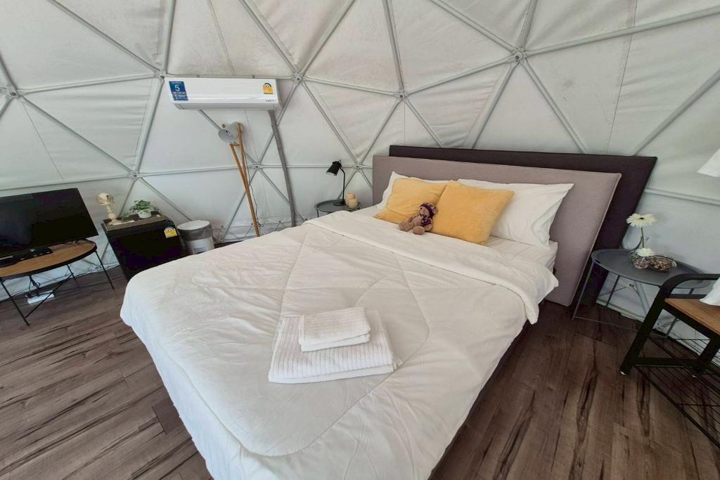 Nanine Glamping By Zuzu