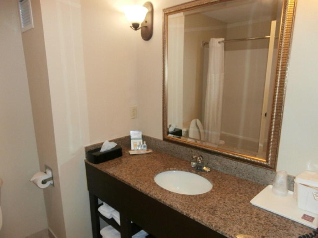 Comfort Suites Savannah North