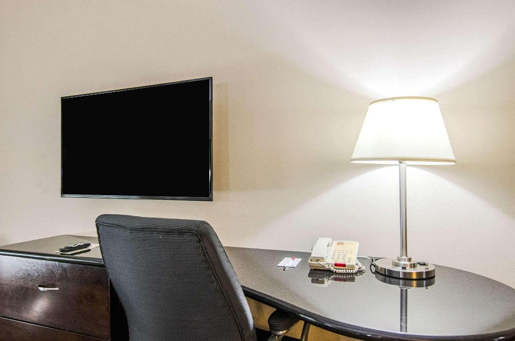 Comfort Suites Bentonville - Rogers