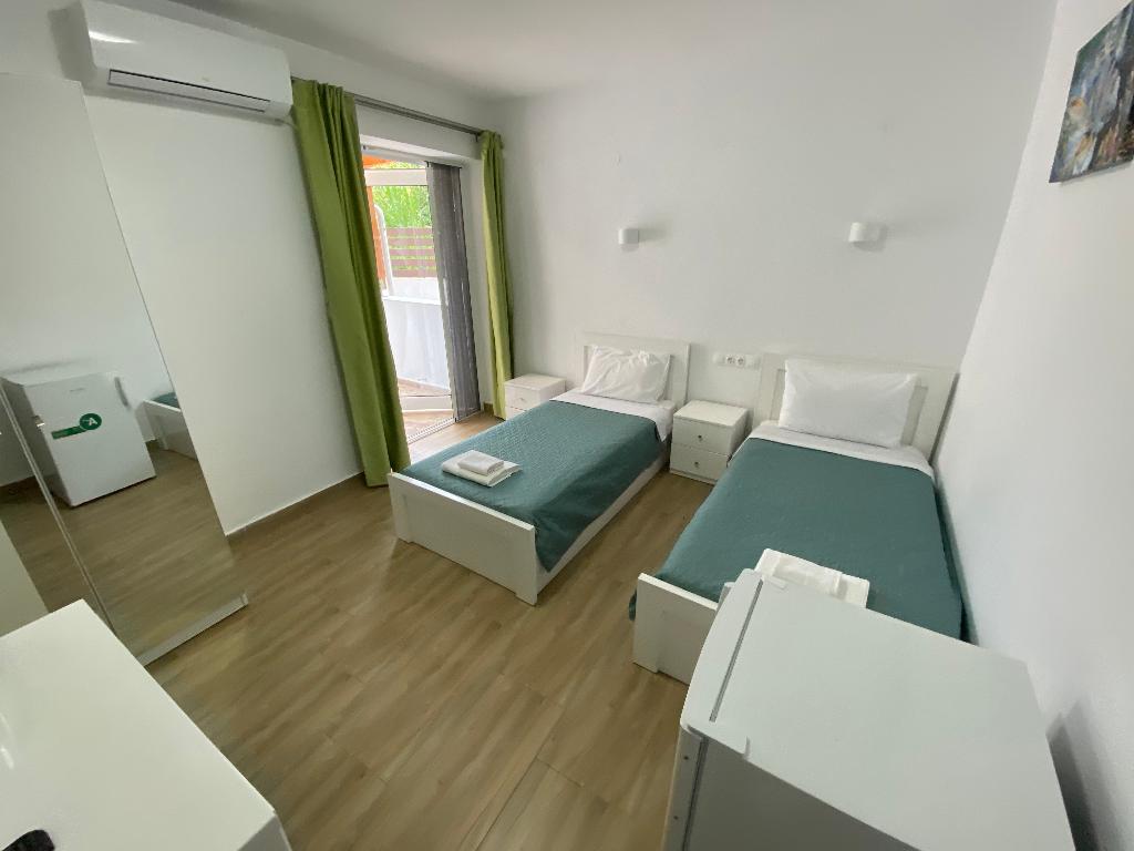 Angelina Hotel
