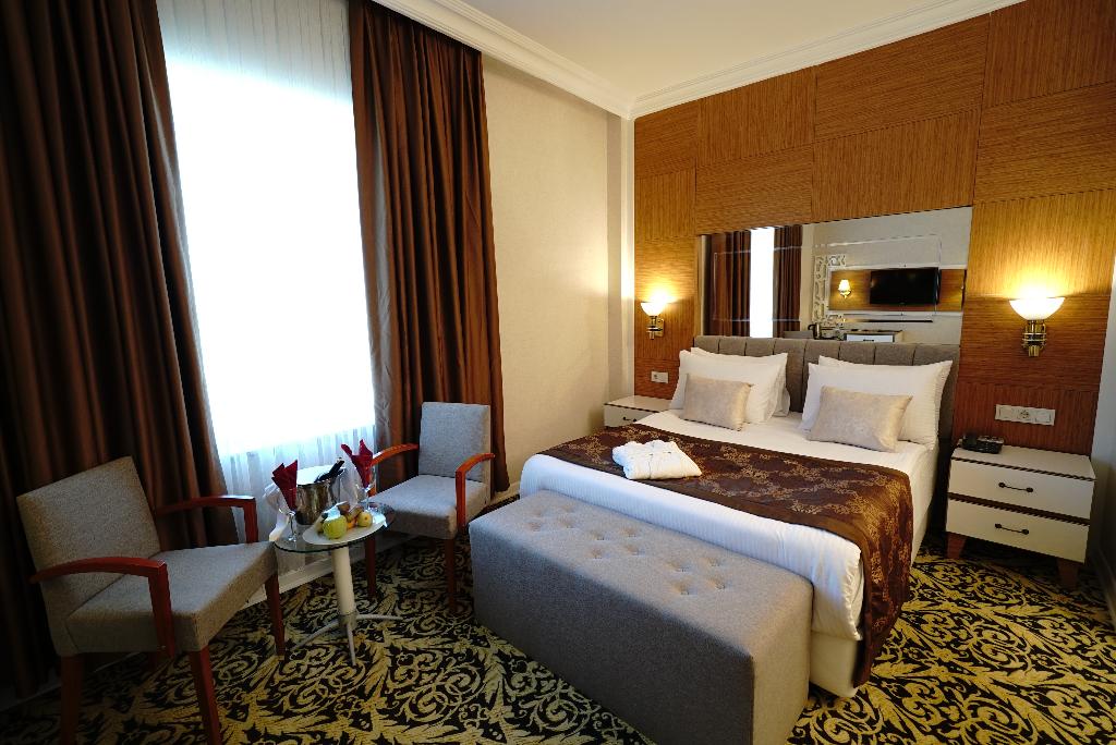 The Green Park Otel