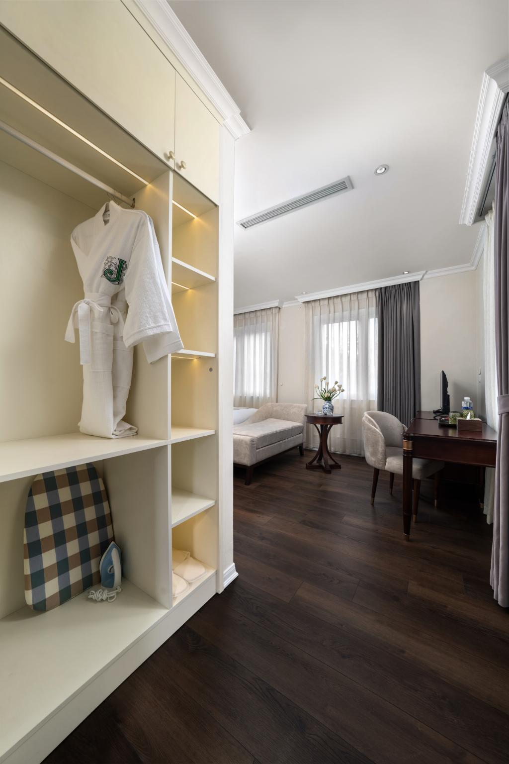 Jade Boutique Hotel