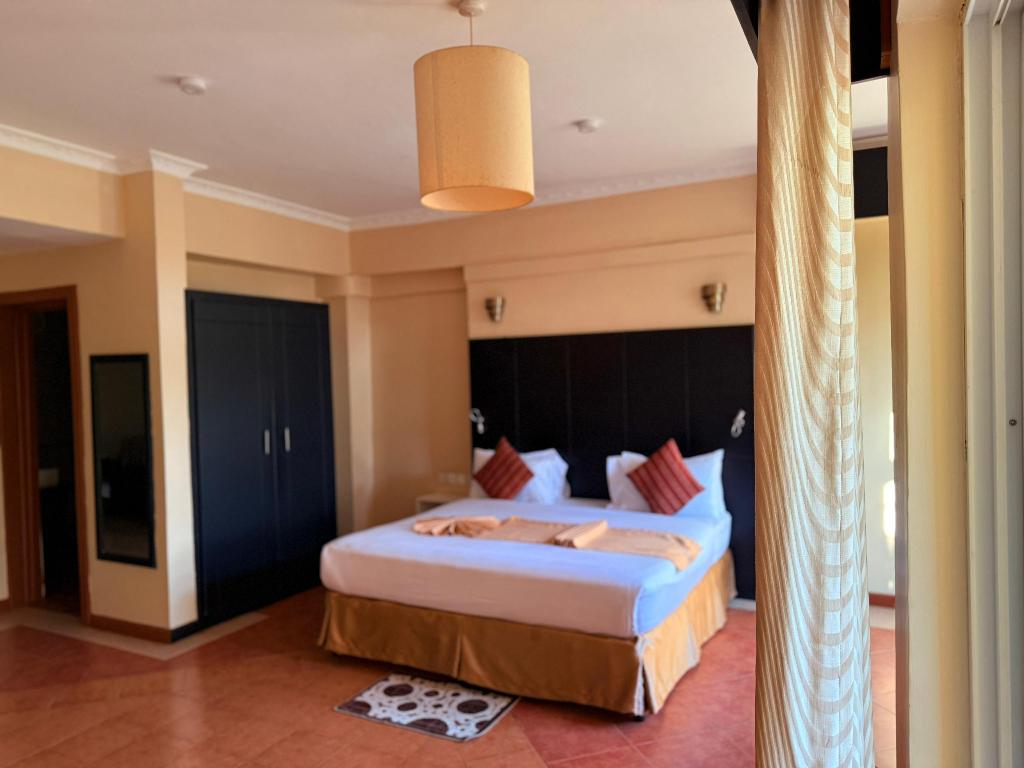 Isamilo Grand Hotel