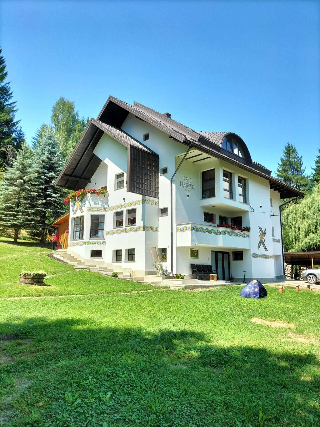 Casa Lucretia