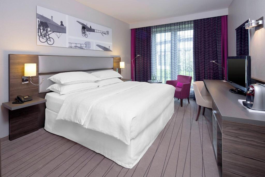hotel-thumb