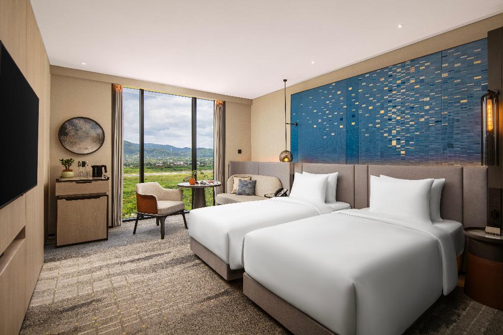Crowne Plaza Labuan Bajo 