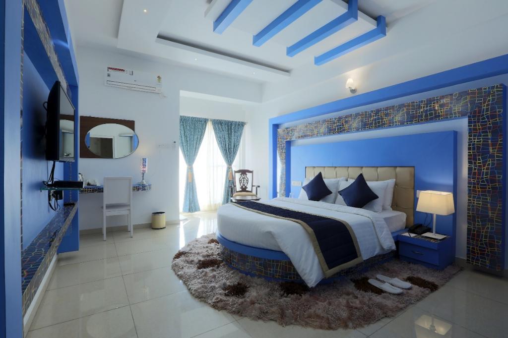 Premier Suites Business Hotel