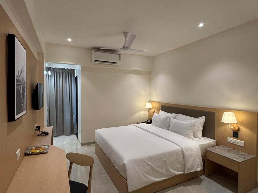 Mastiff Hotel Hinjawadi Pune by OTHPL