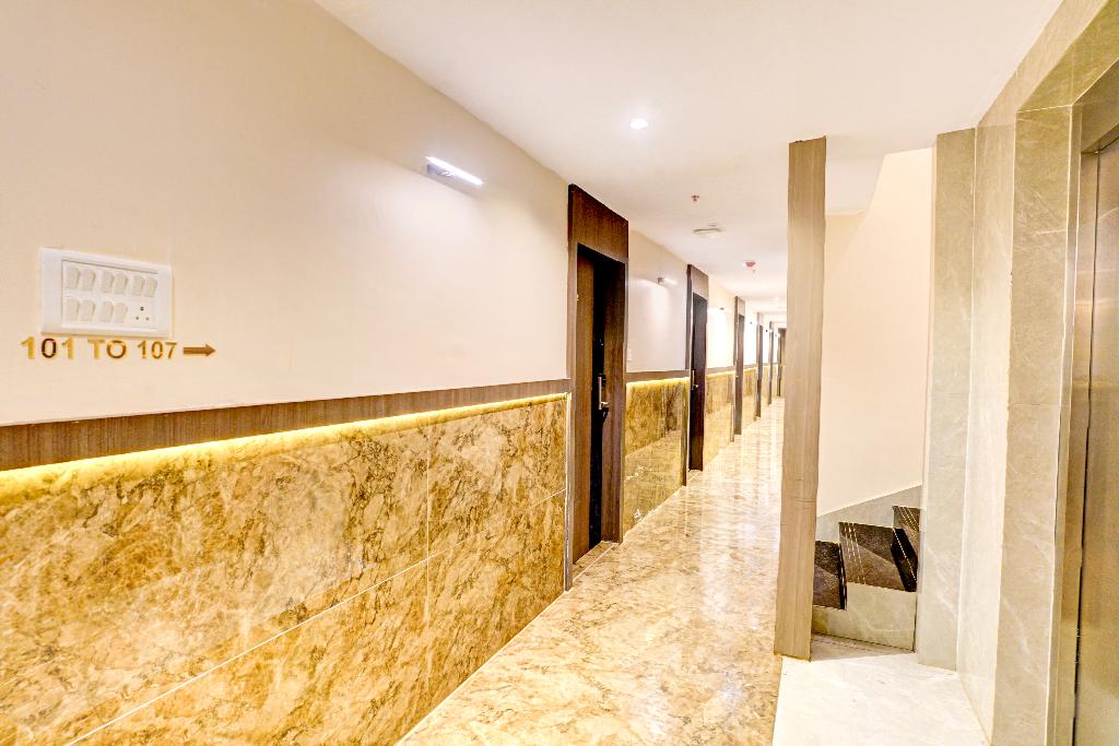 Hotel Casa Royal Residency, Mumbai