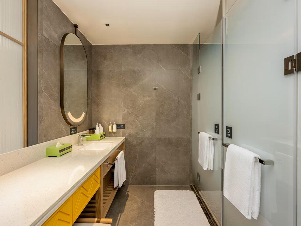 Holiday Inn Puer Jingmai