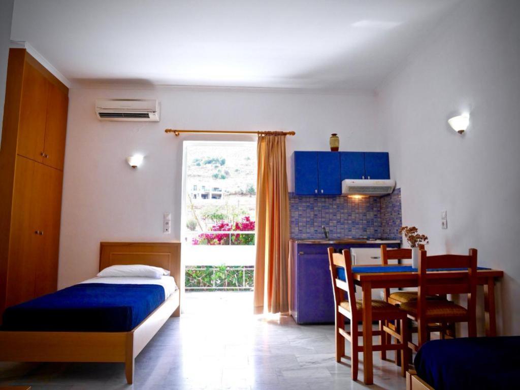 Kanakis Apartments