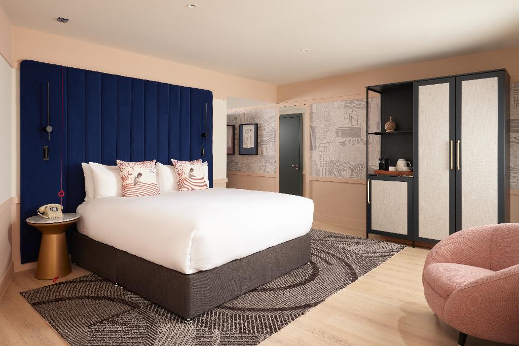 Hotel Indigo Gloucester The Forum by IHG