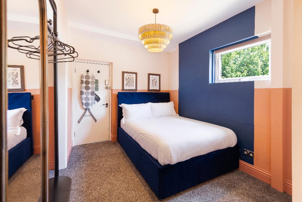 Clifton House - Your Apartment