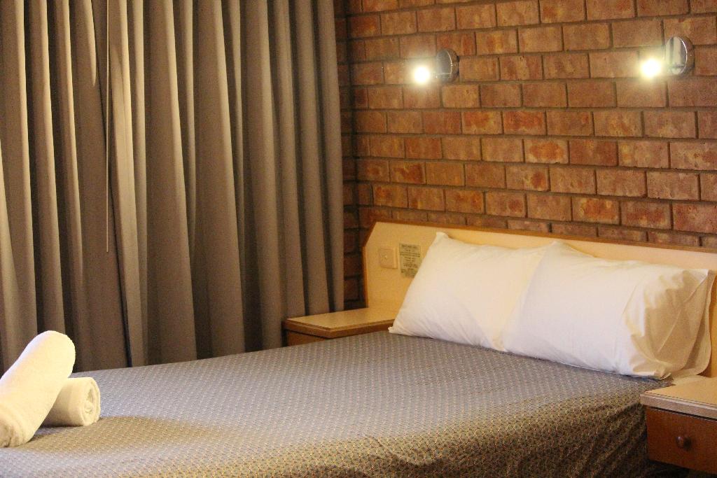 Red Cliffs Colonial Motor Lodge