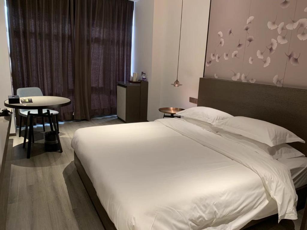 Dazhong Airport Hotel