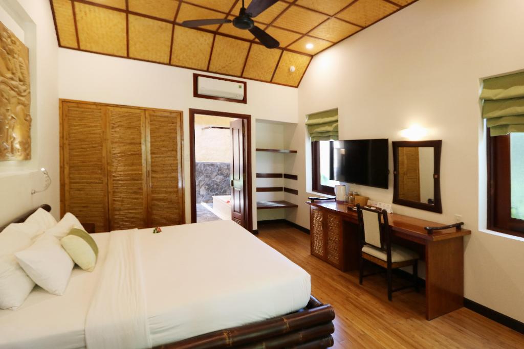 Bamboo Village Beach Resort & Spa