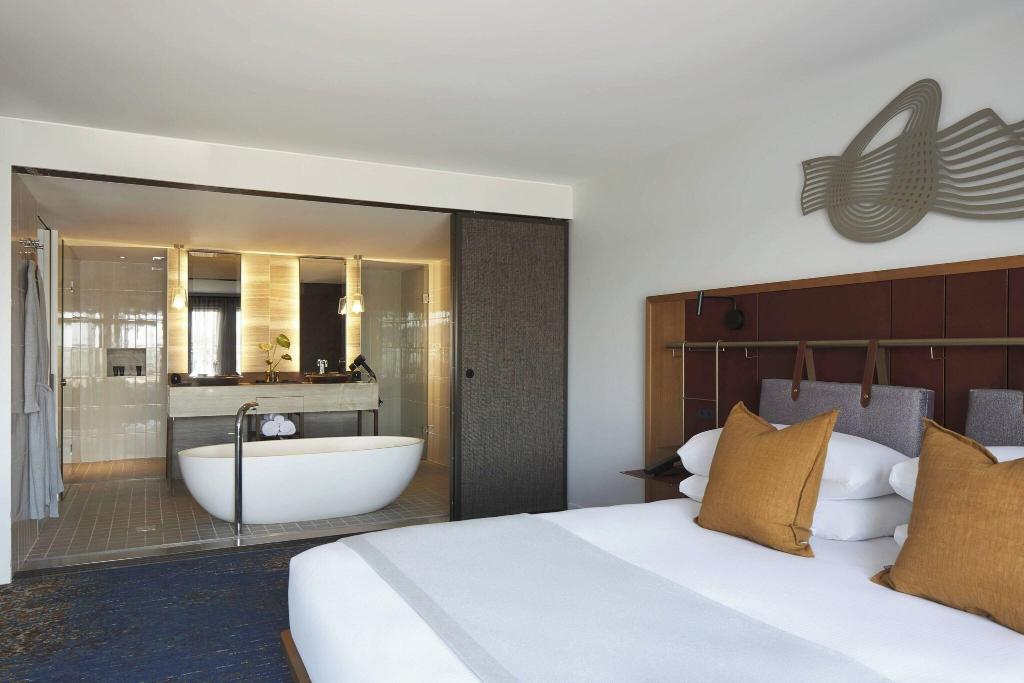 hotel-thumb