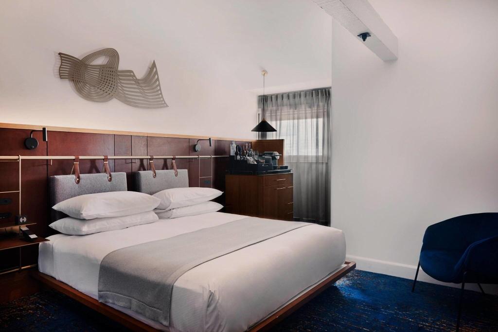 hotel-thumb