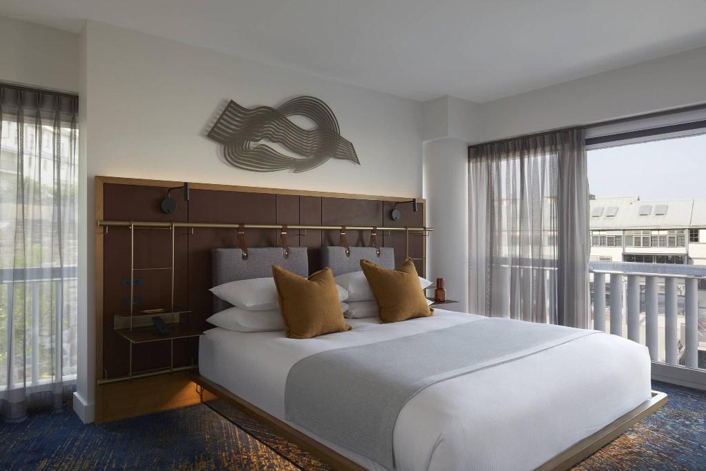 hotel-thumb