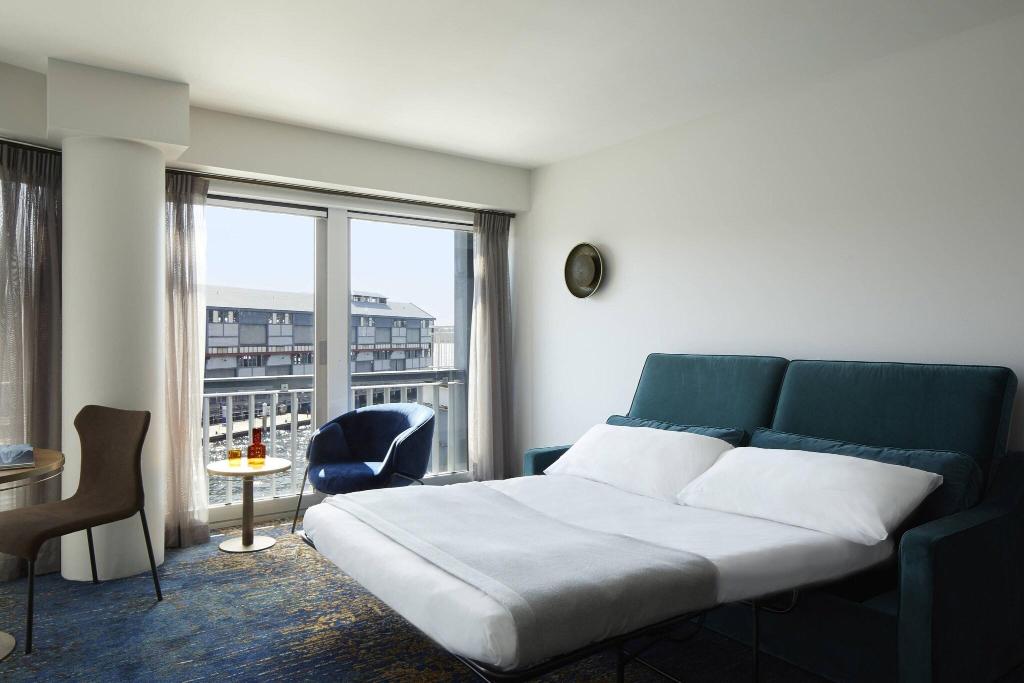 hotel-thumb