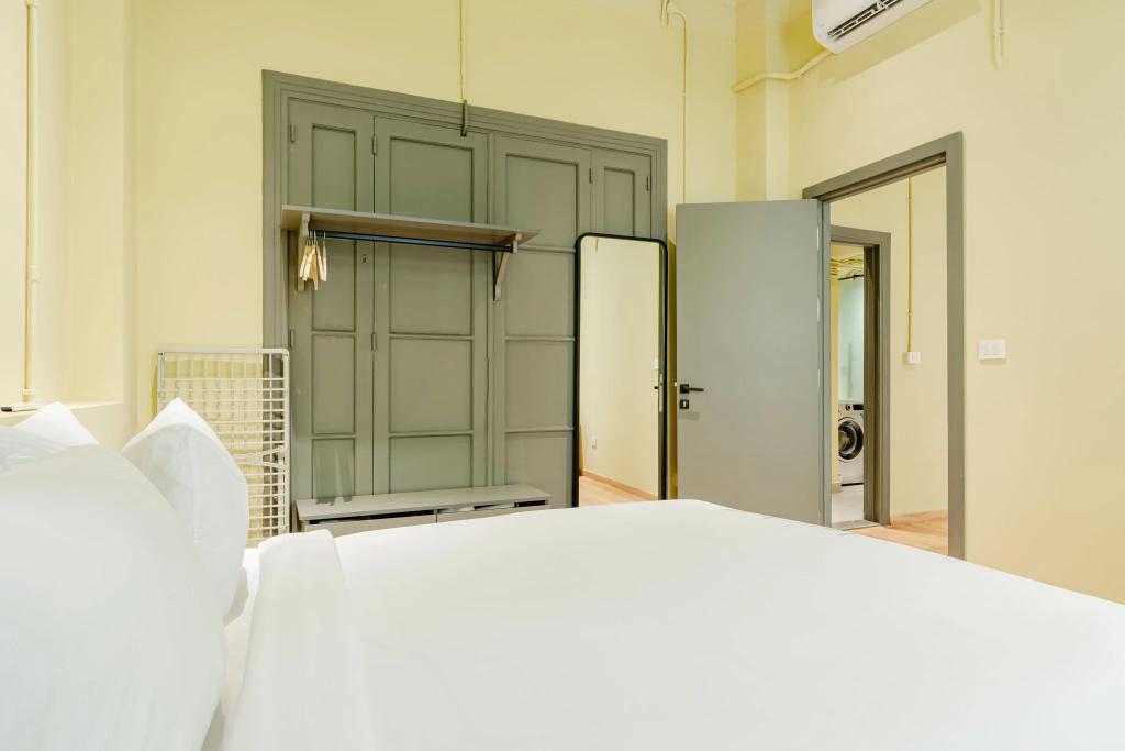 Studio Apartments Downtown Alexandria Menascehouse