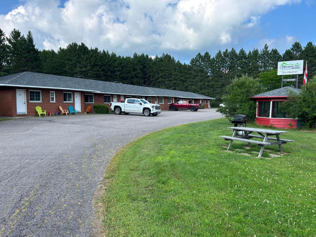 Mountain View Motel