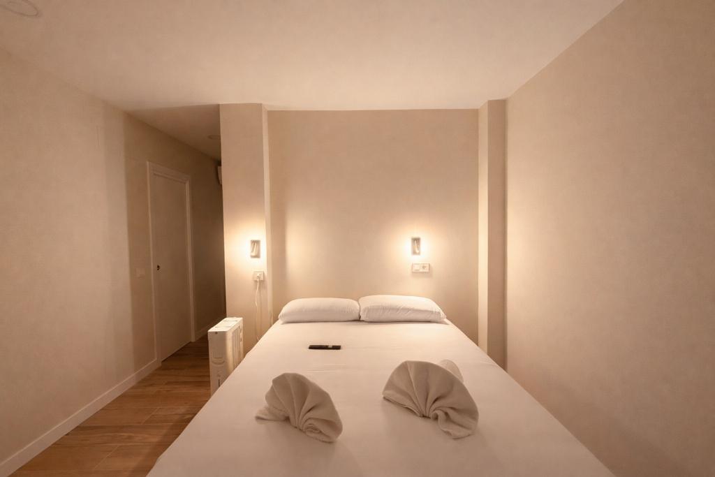 Hostal Bernabeu 2