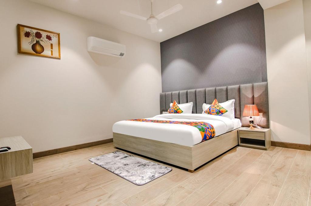 Fabhotel Prime K9 Grand