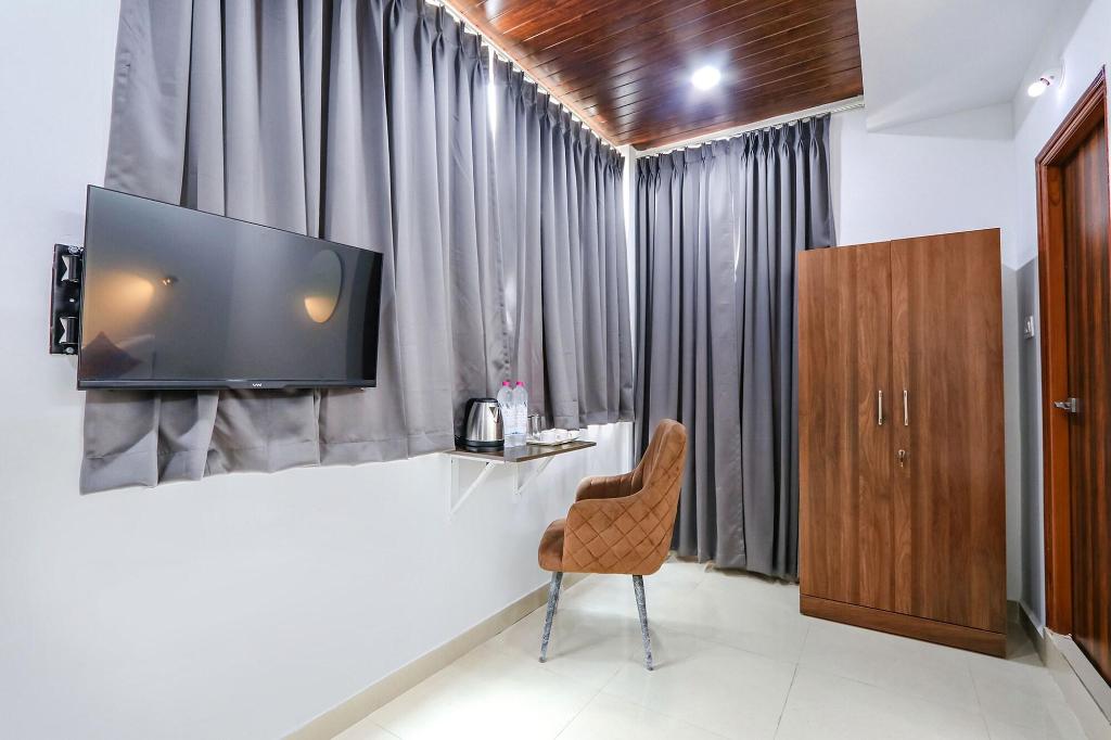 Fabhotel Vkâ€™s