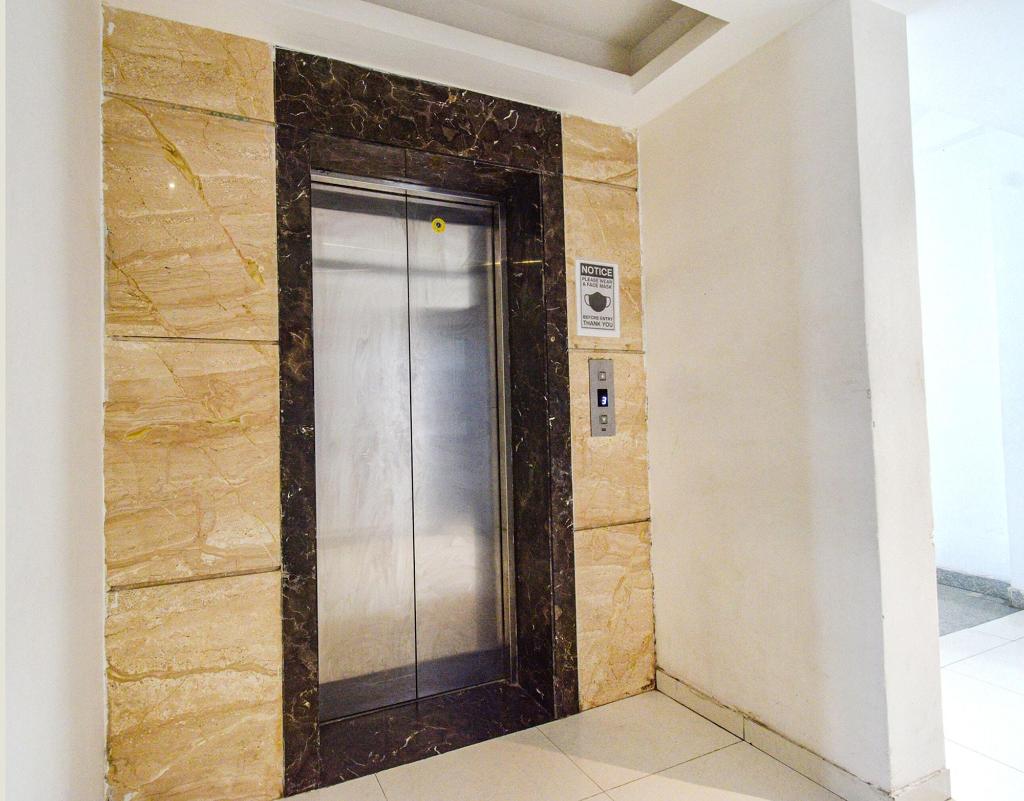 Fabhotel Prime Prowell Crown