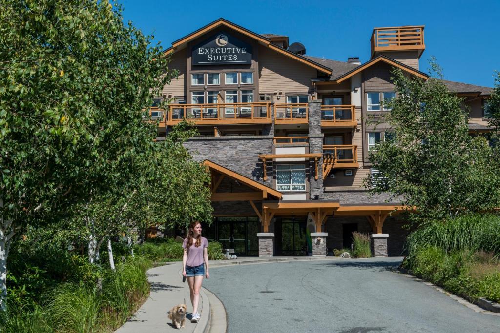 Executive Suites Hotel and Resort Squamish