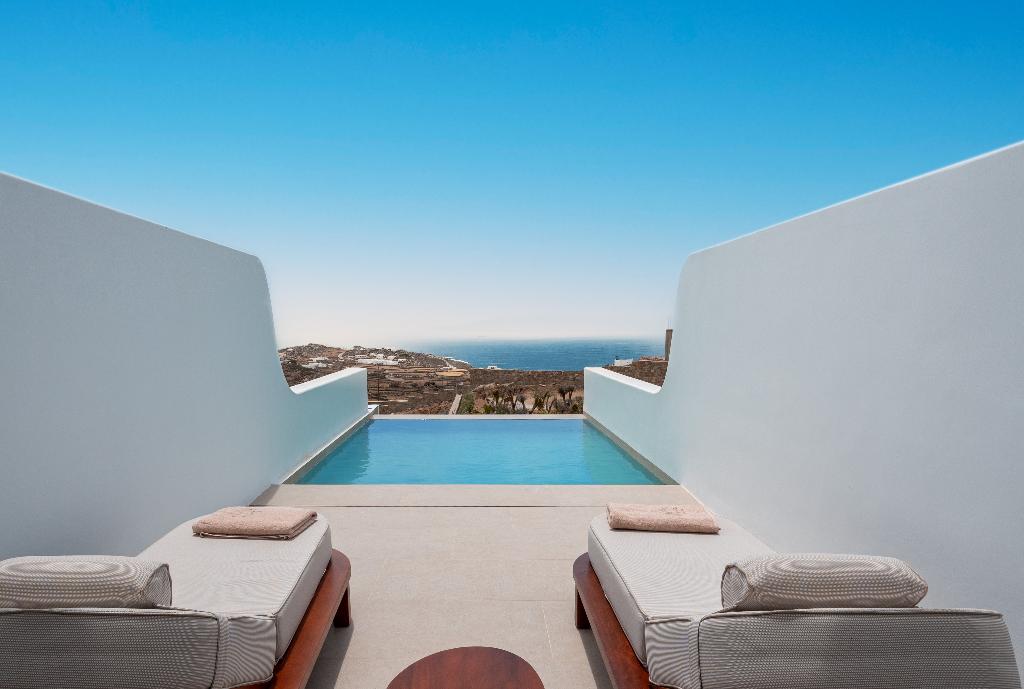 Muse Of Mykonos