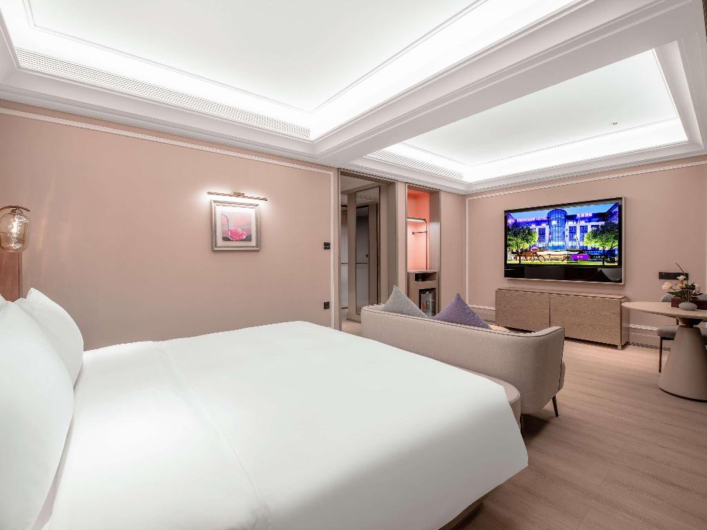 Mercure Chongqing Times Paradise Walk