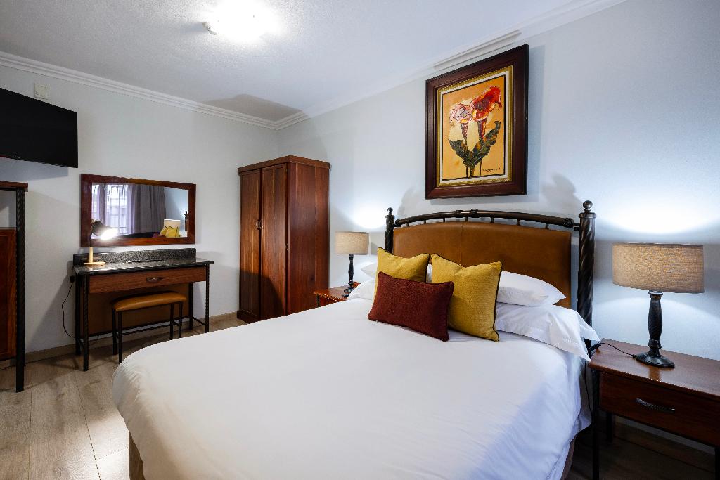 Basden Wood Hotel (rf) Pty Ltd
