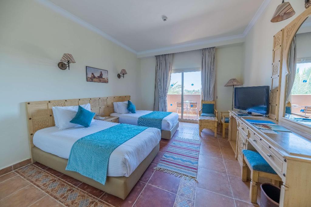 SUNRISE Mamlouk Palace Resort