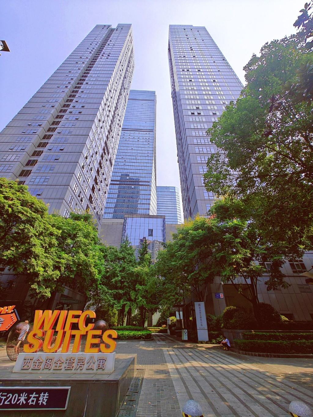 Cheng Du Wifc Suites Yyc Preferred