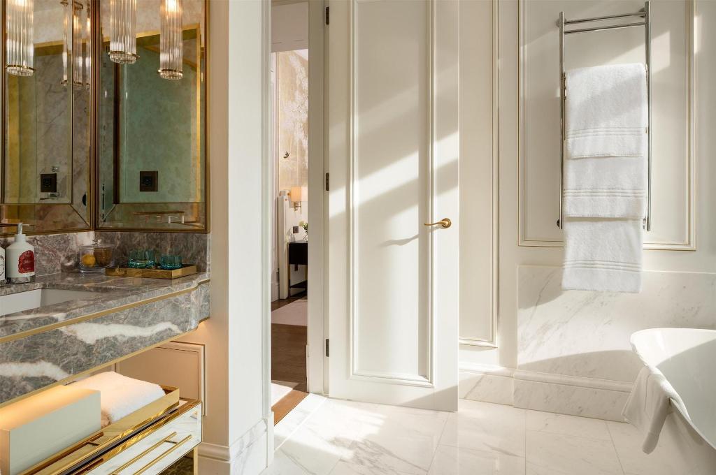 Corinthia Grand Hotel Du Boulevard Bucharest