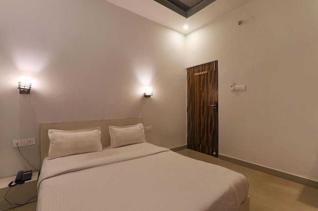 Fabhotel Sr Inn